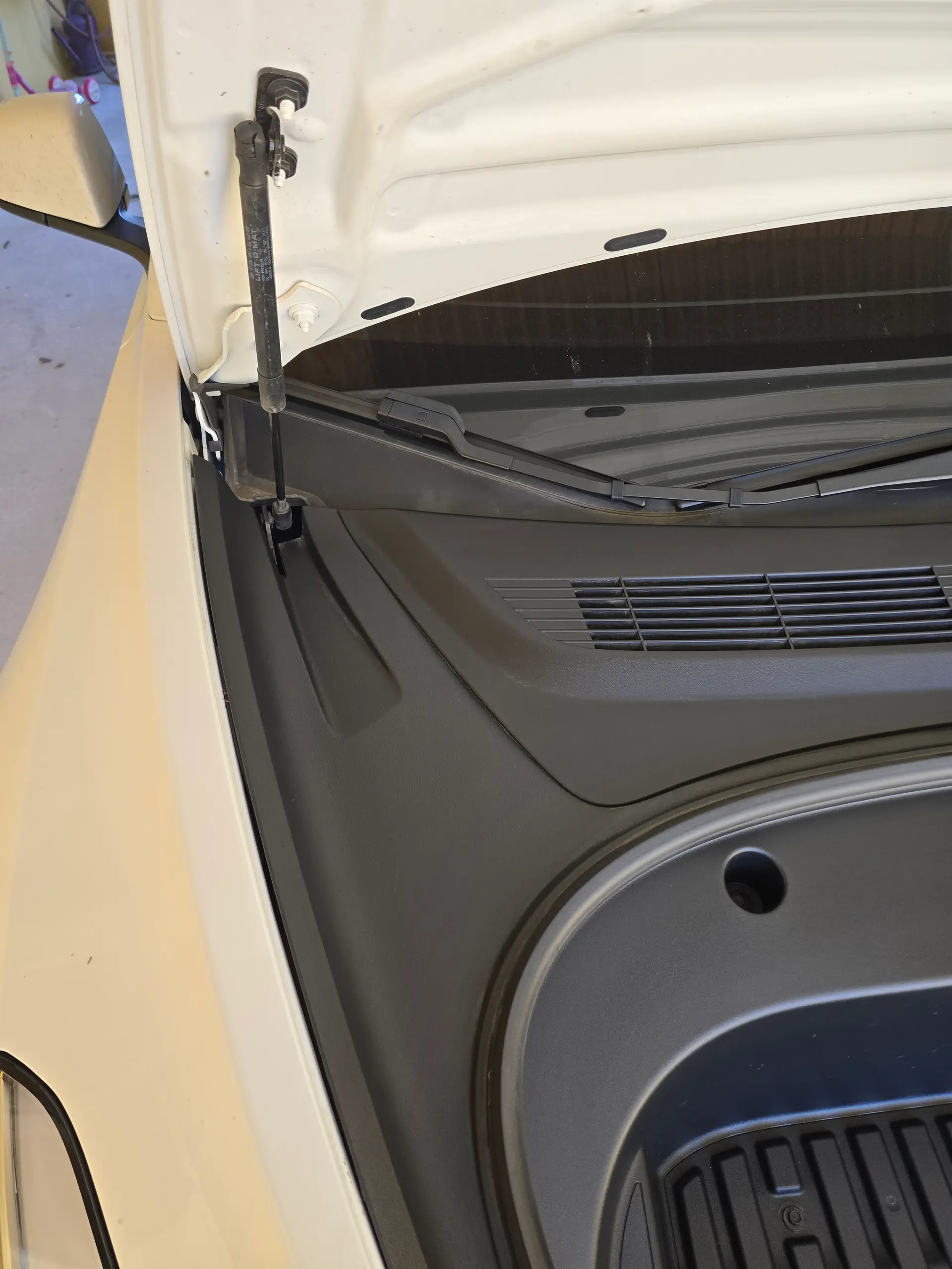 Siège de voiture impeccable après nettoyage intérieur